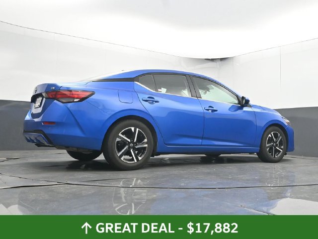 Used 2024 Nissan Sentra SV FWD image 25