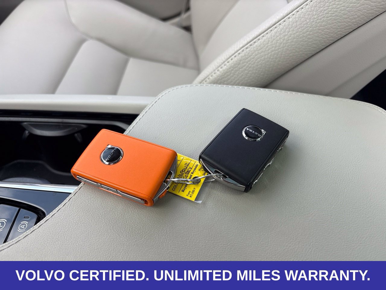 Certified 2025 Volvo V90 B6 Cross Country Plus AWD/4WD image 28