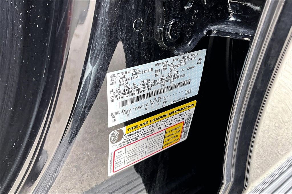 Used 2025 Ford Expedition Max Active AWD/4WD image 33