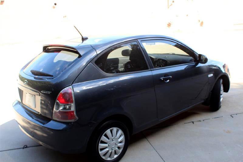 Used 2011 Hyundai Accent GS image 5
