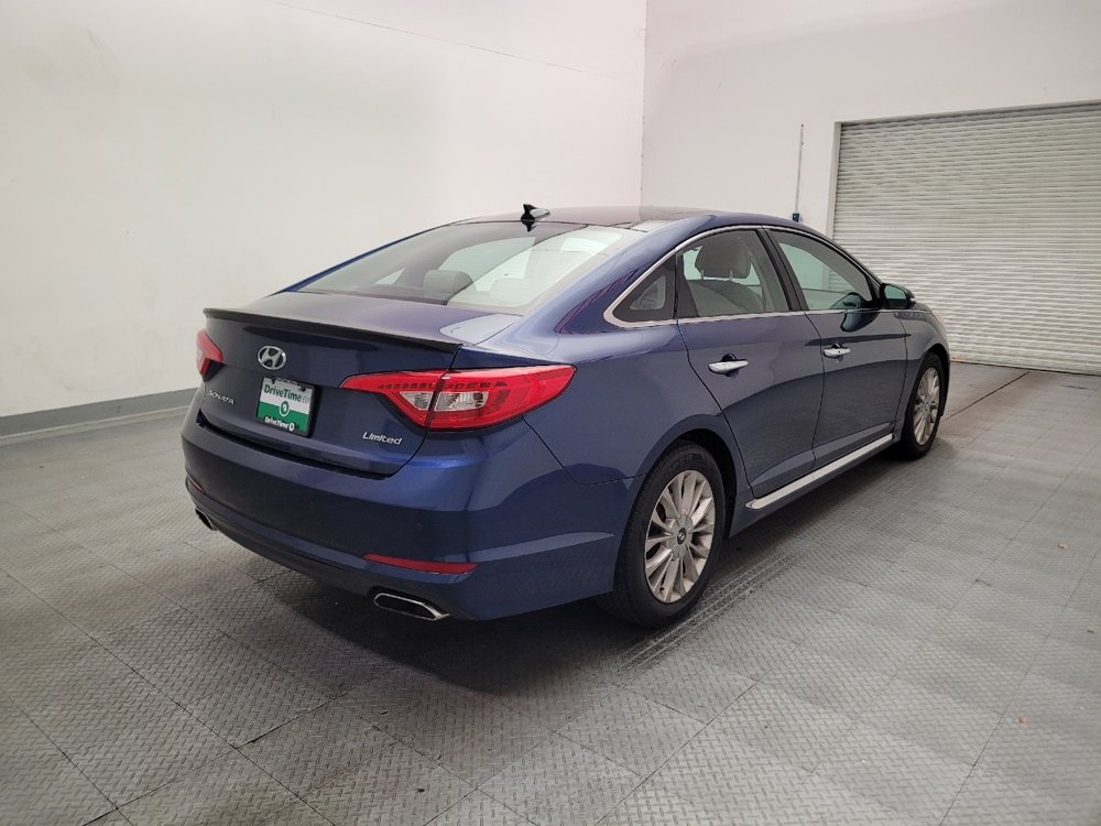 Used 2015 Hyundai Sonata Limited w/ Option Group 06 FWD image 9
