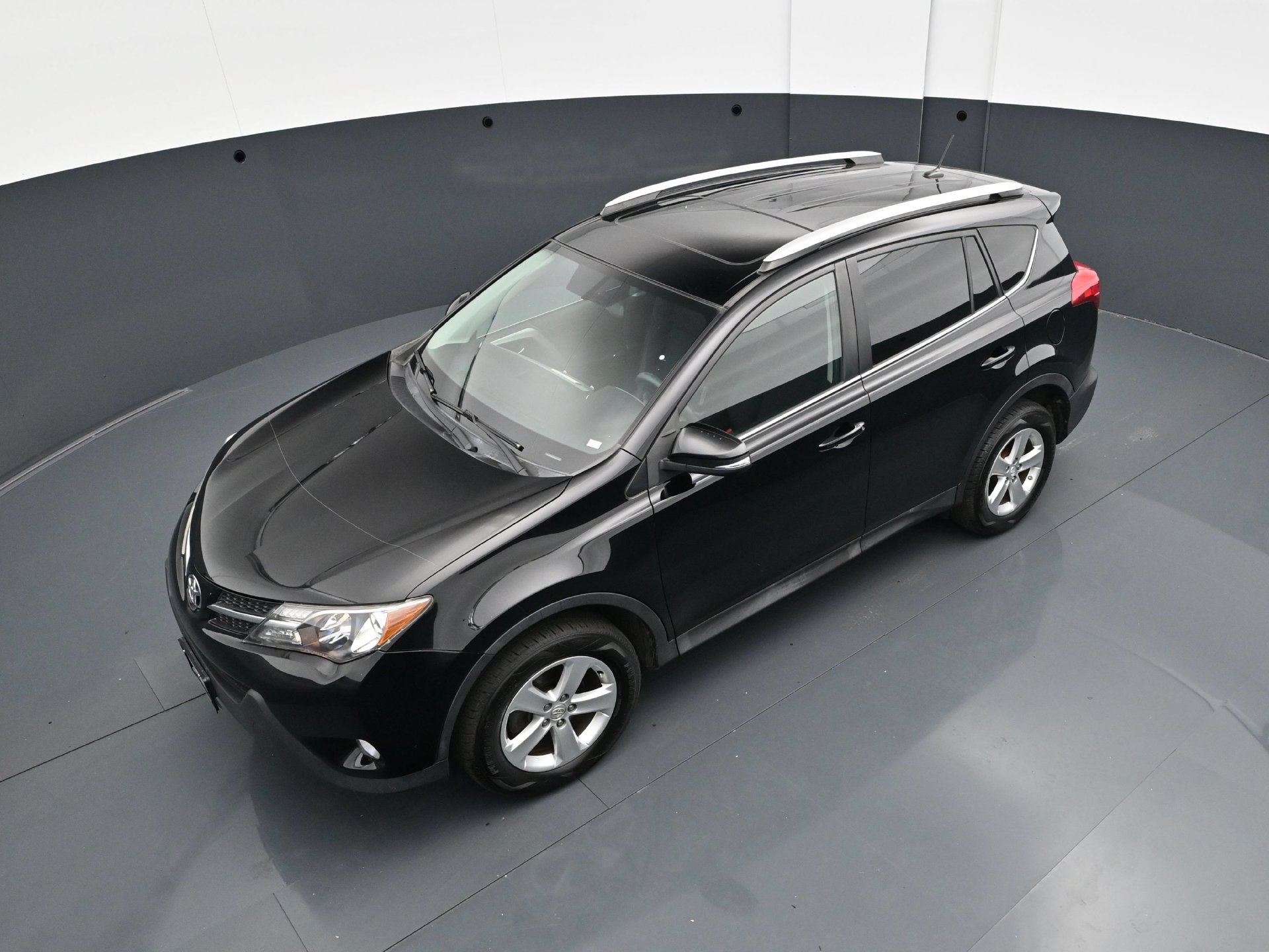 Used 2014 Toyota RAV4 XLE AWD/4WD image 38