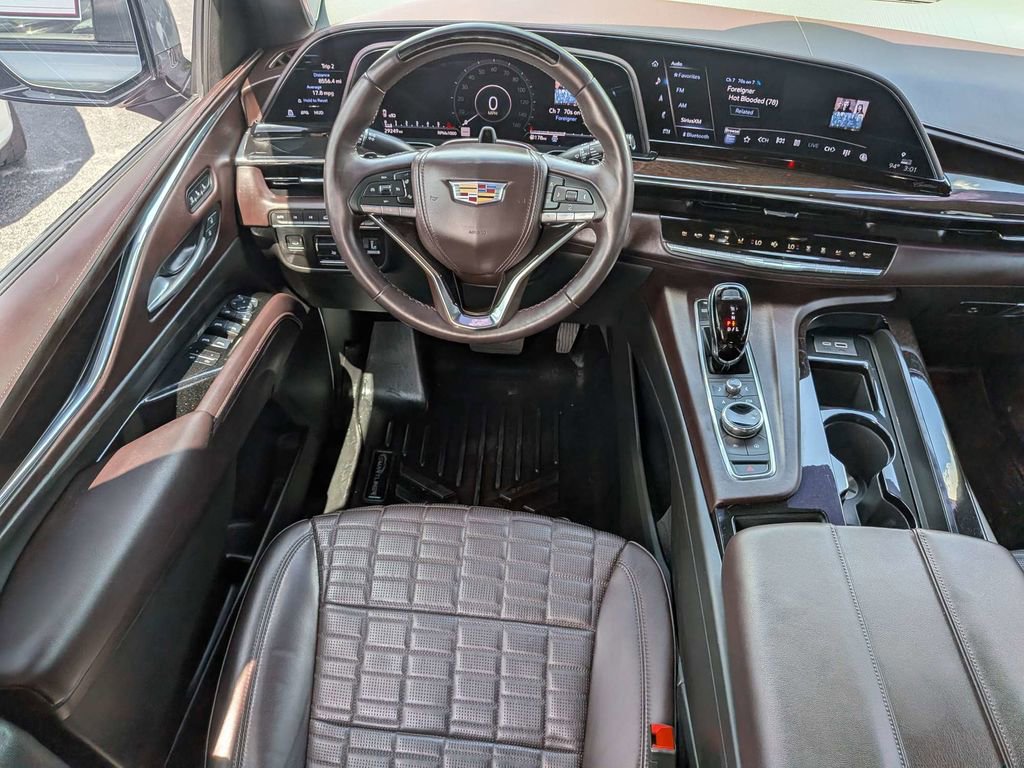 Used 2024 Cadillac Escalade Sport Platinum w/ LPO, ONYX Package AWD/4WD image 20