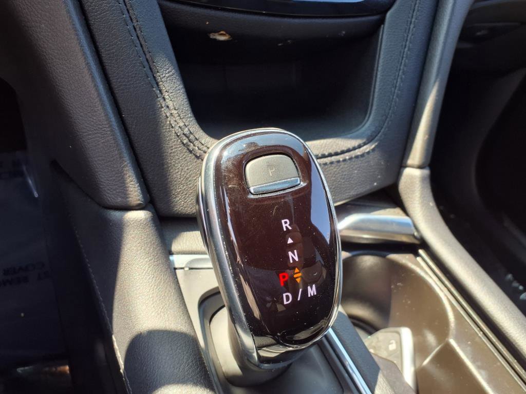 Certified 2023 Cadillac XT5 Premium Luxury image 33