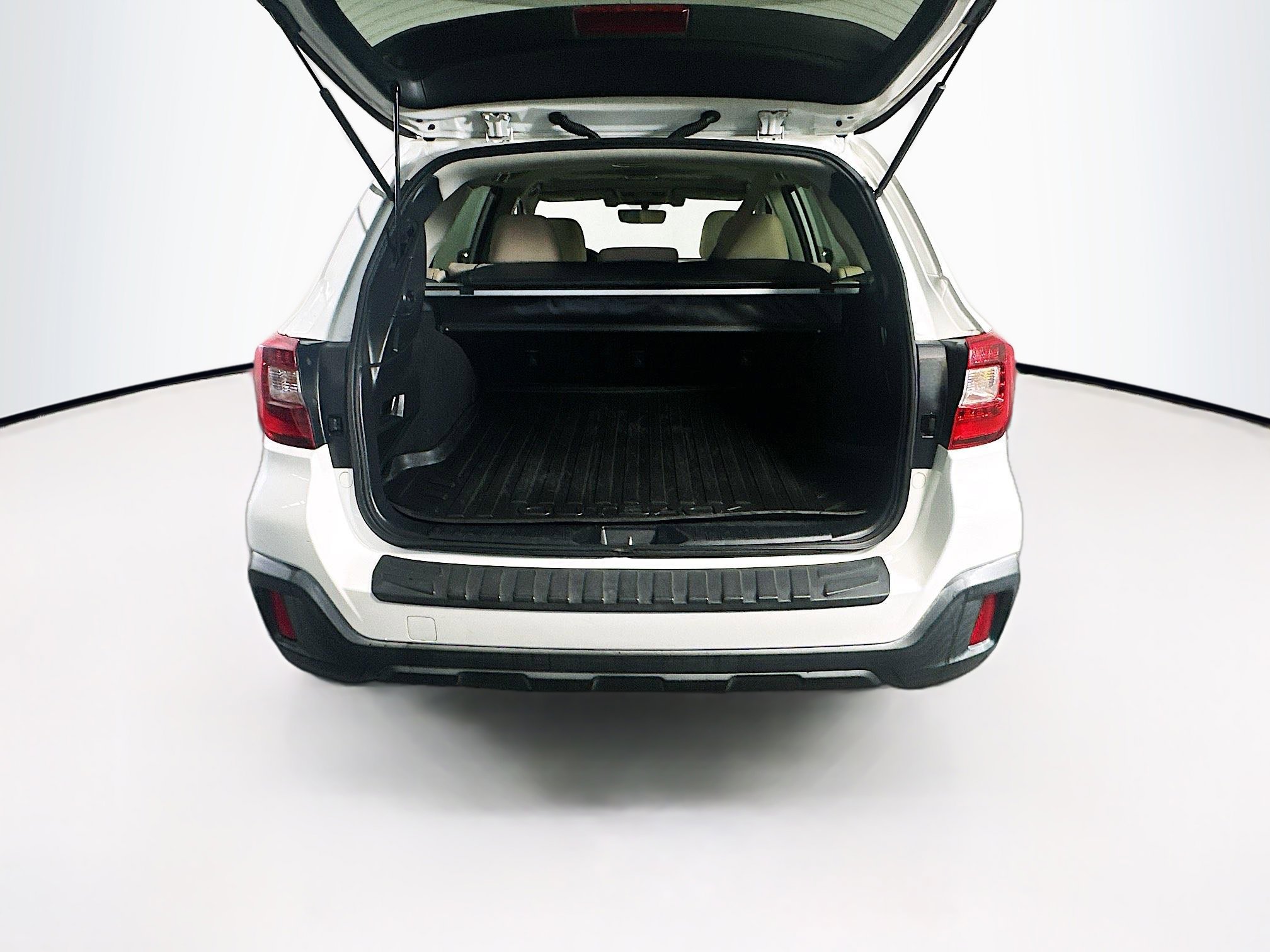 Used 2018 Subaru Outback 2.5i Premium image 30