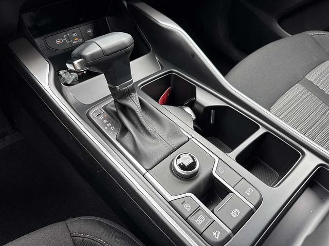 New 2026 Kia Sorento LX FWD image 24