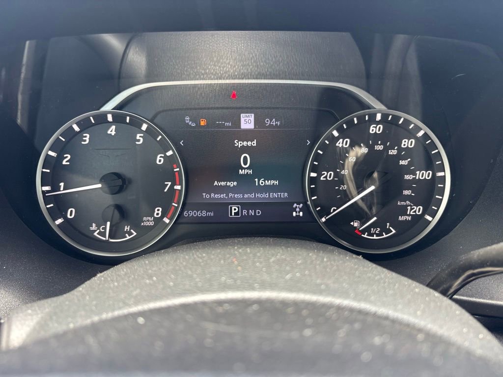 Used 2020 Nissan Titan SV w/ SV Convenience Package AWD/4WD image 18