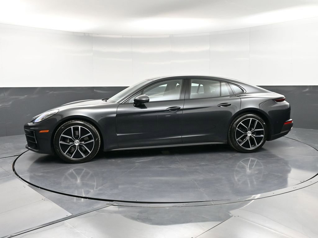 Certified 2024 Porsche Panamera 4 image 2