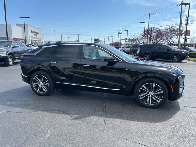 Used 2024 Cadillac Lyriq Luxury w/ LPO, Floor Liner Package image 5