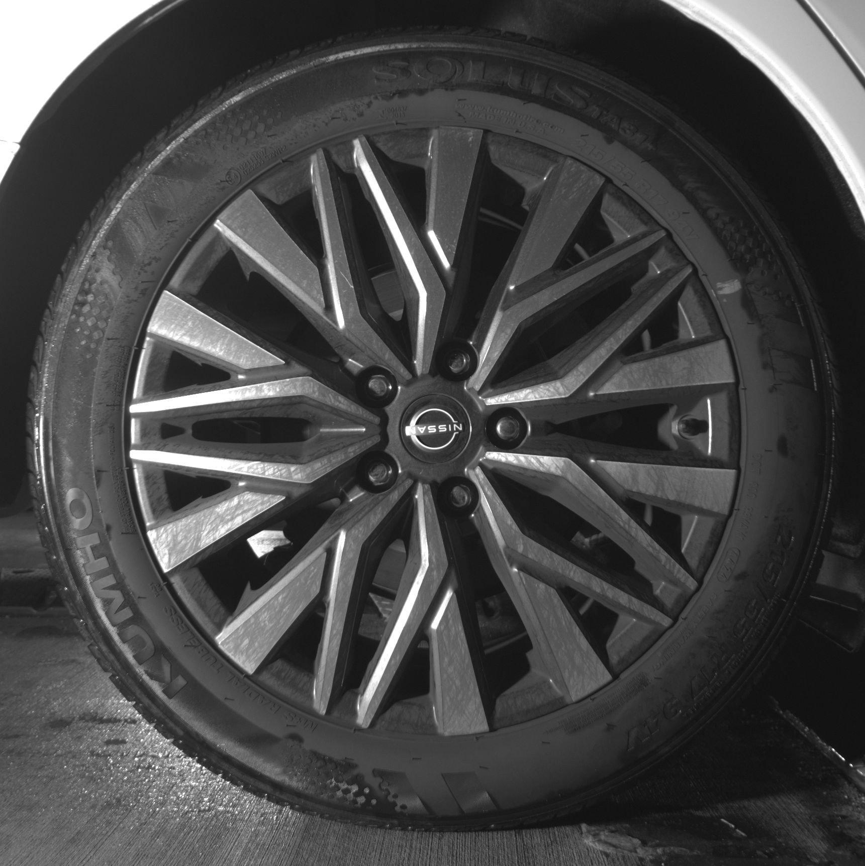Used 2025 Nissan Altima 2.5 SV FWD image 15