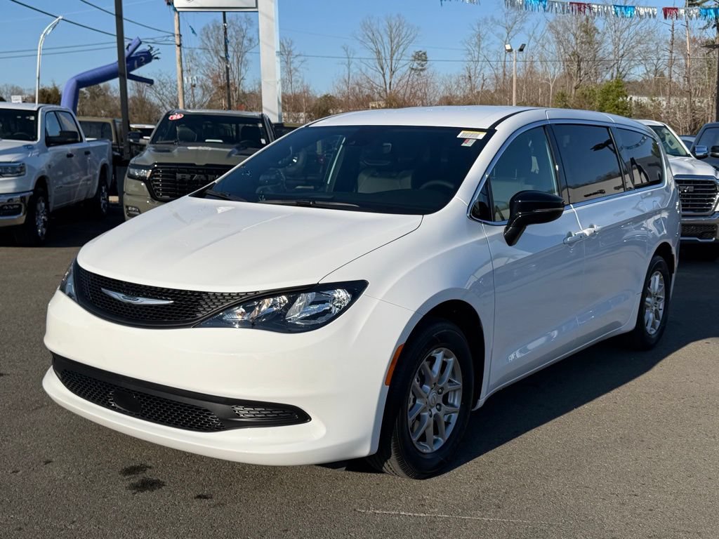 New 2026 Chrysler Voyager LX FWD image 9