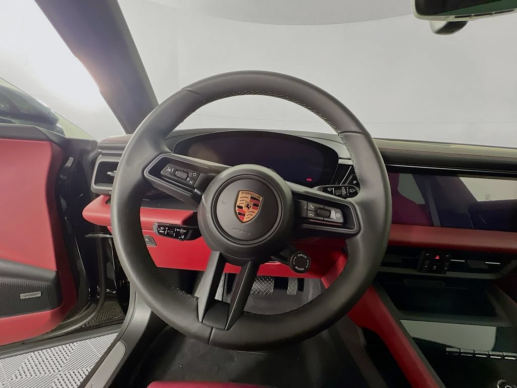 New 2026 Porsche Macan 4 Electric AWD/4WD image 12