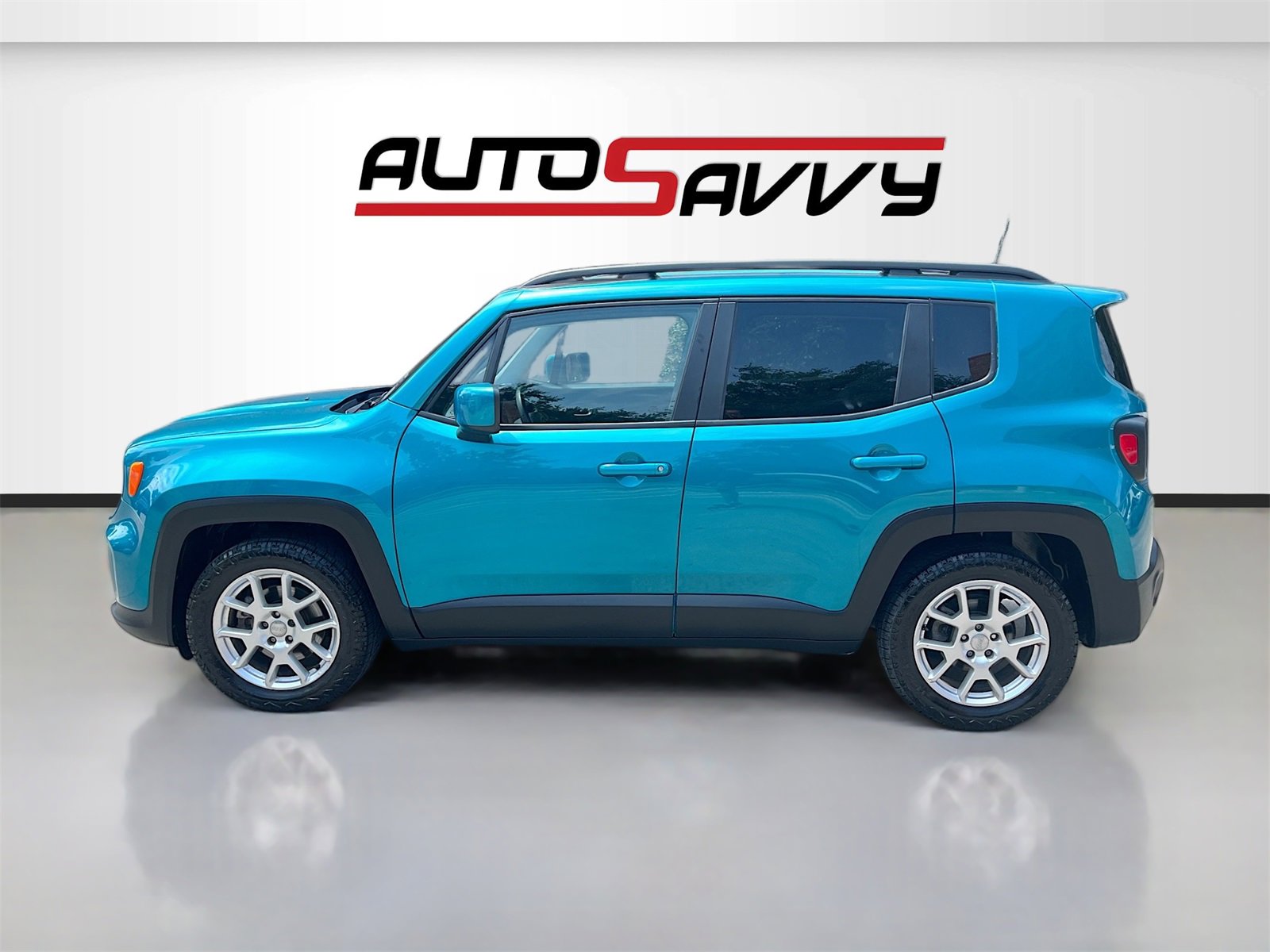 Used 2021 Jeep Renegade Latitude image 4