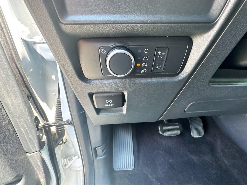 Used 2022 Ford Expedition XLT RWD image 27
