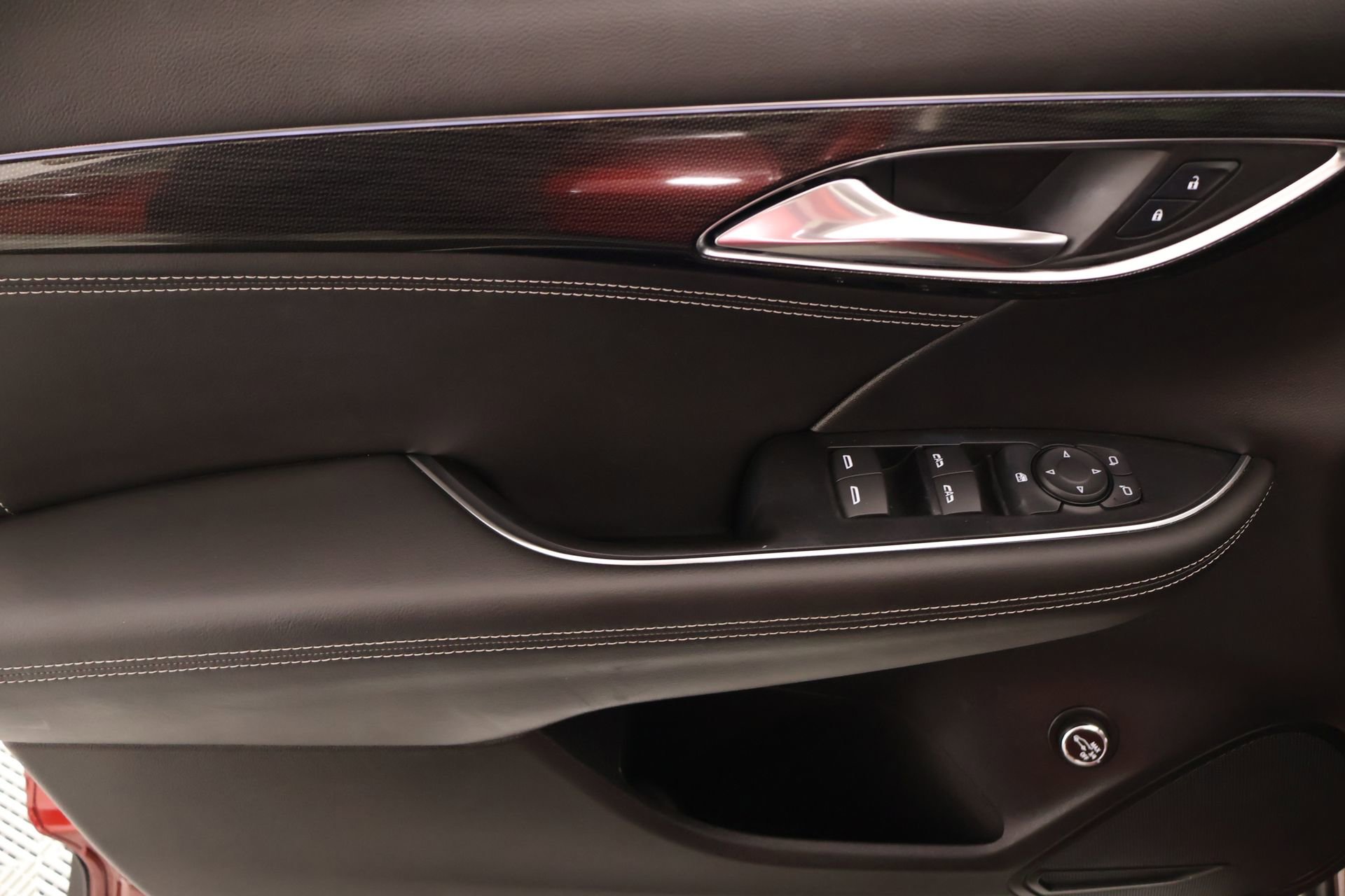 Used 2023 Buick Envision Preferred image 15