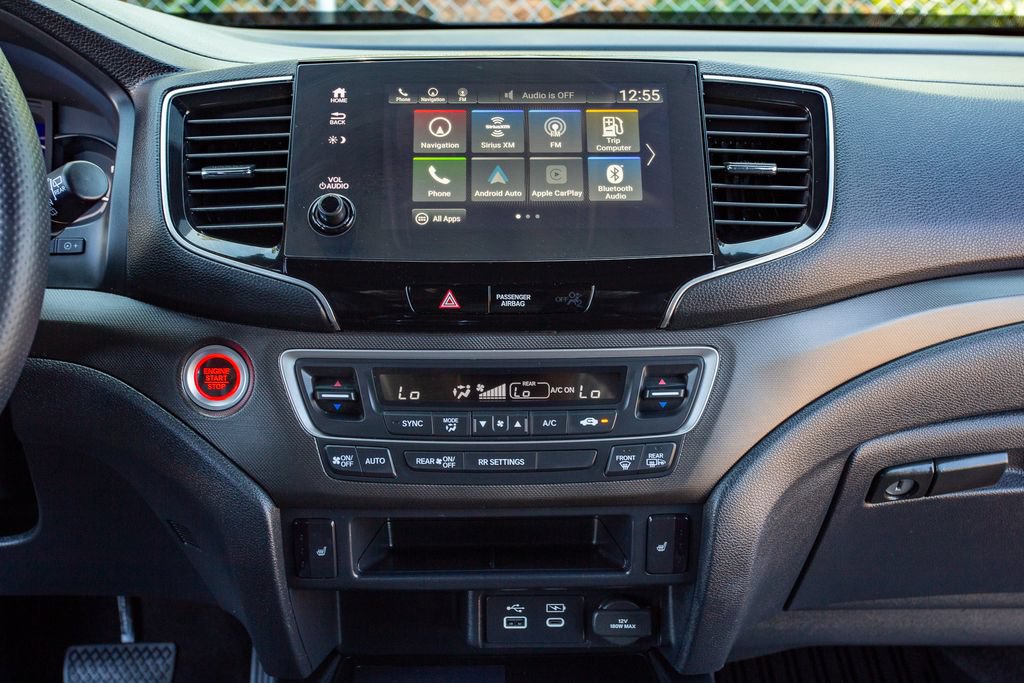 Certified 2025 Honda Passport TrailSport image 27