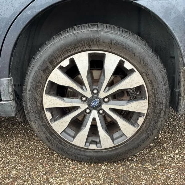 Used 2017 Subaru Outback 2.5i Limited AWD/4WD image 15