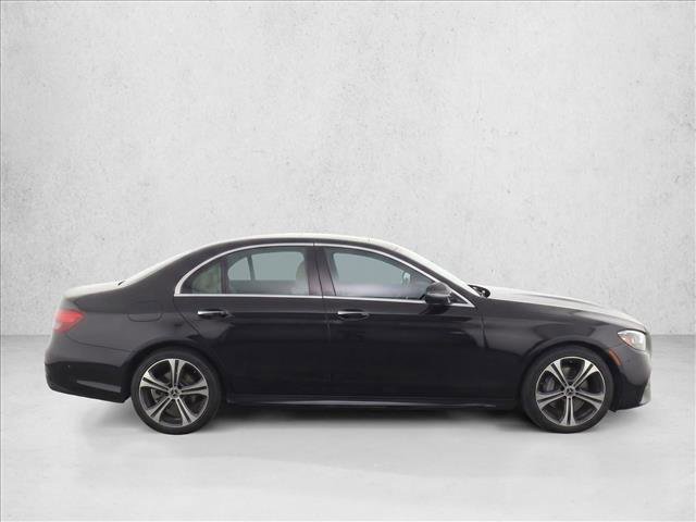 Used 2023 Mercedes-Benz C 300 Sedan image 8