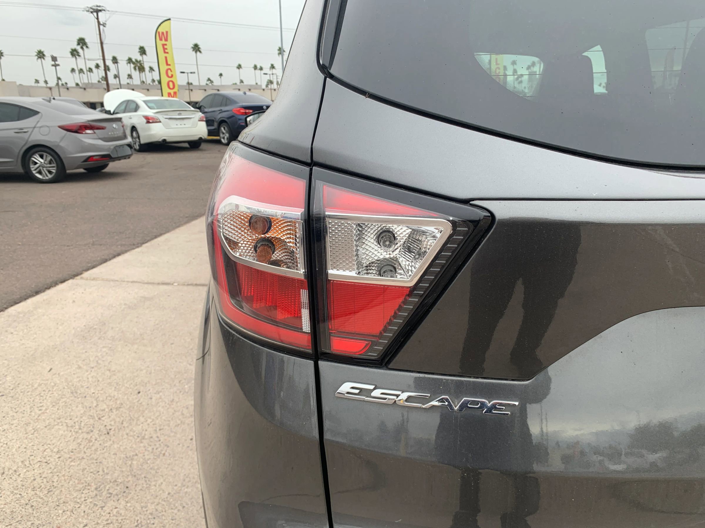 Used 2018 Ford Escape SE w/ SE Sync 3 Package image 37