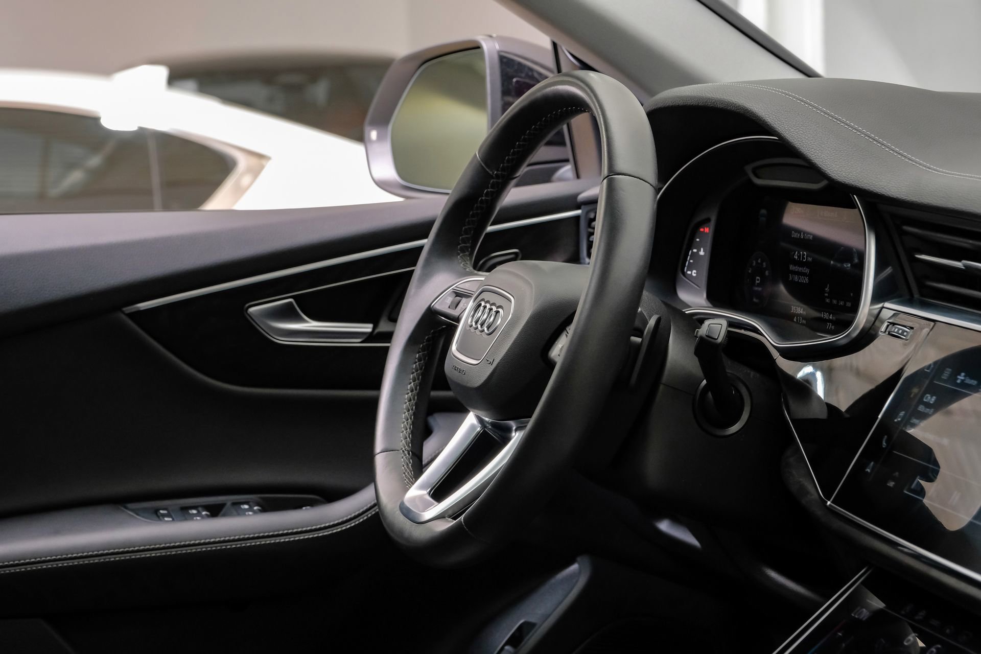 Used 2023 Audi Q8 Premium Plus w/ Premium Plus Package image 18