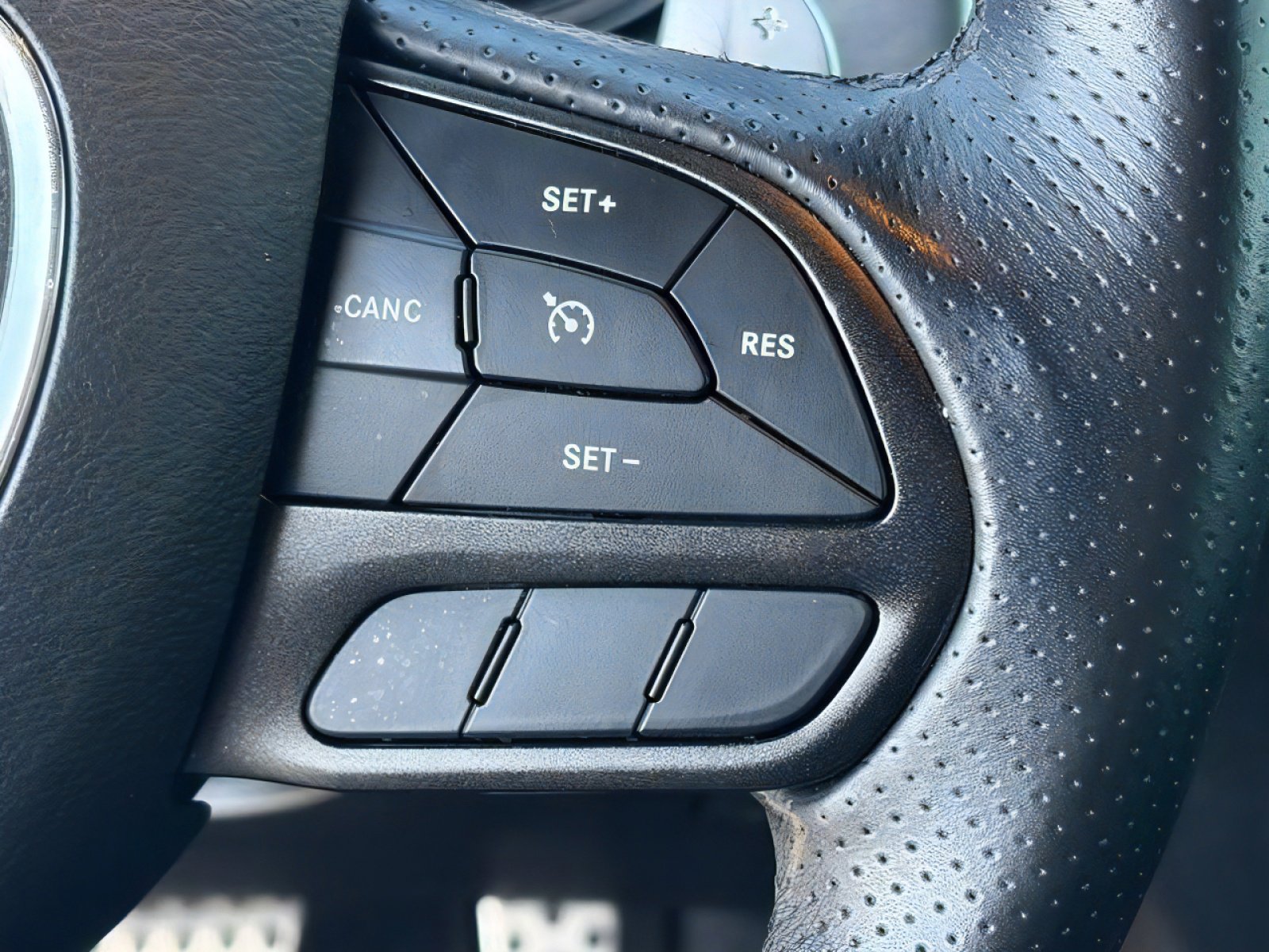 Used 2023 Dodge Charger R/T w/ Daytona Edition Group RWD image 18