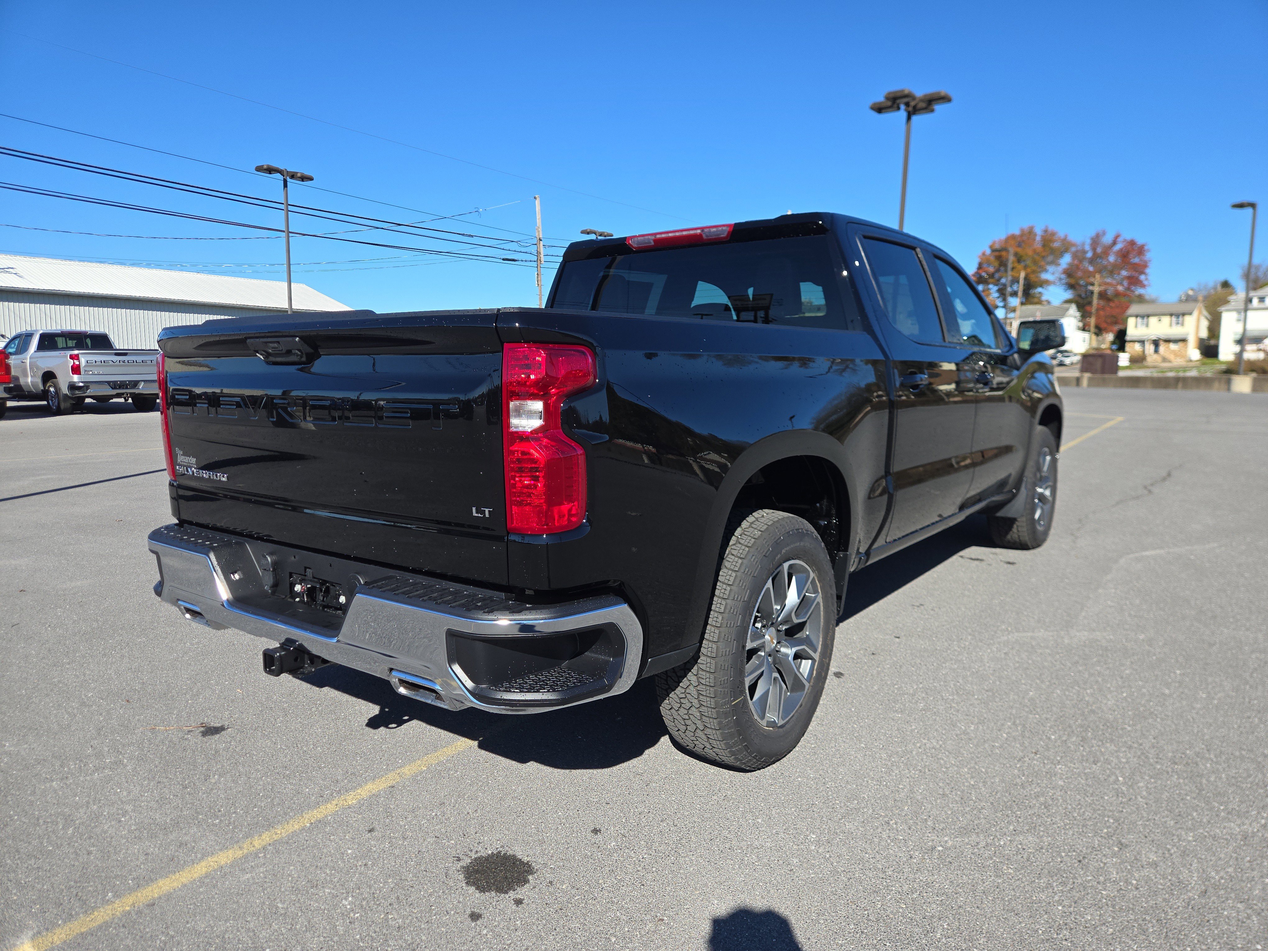 New 2026 Chevrolet Silverado 1500 LT w/ Z71 Off-Road Package image 3