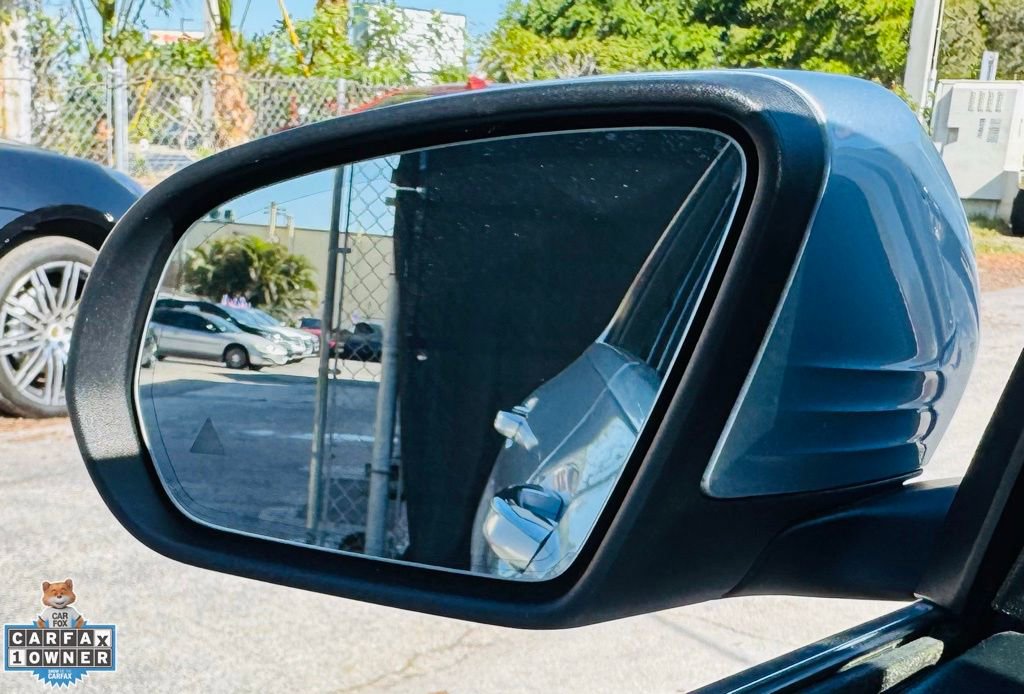 Used 2018 Mercedes-Benz C 300 Sedan image 18