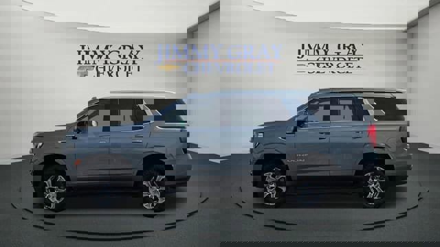 Used 2022 GMC Yukon SLE image 2