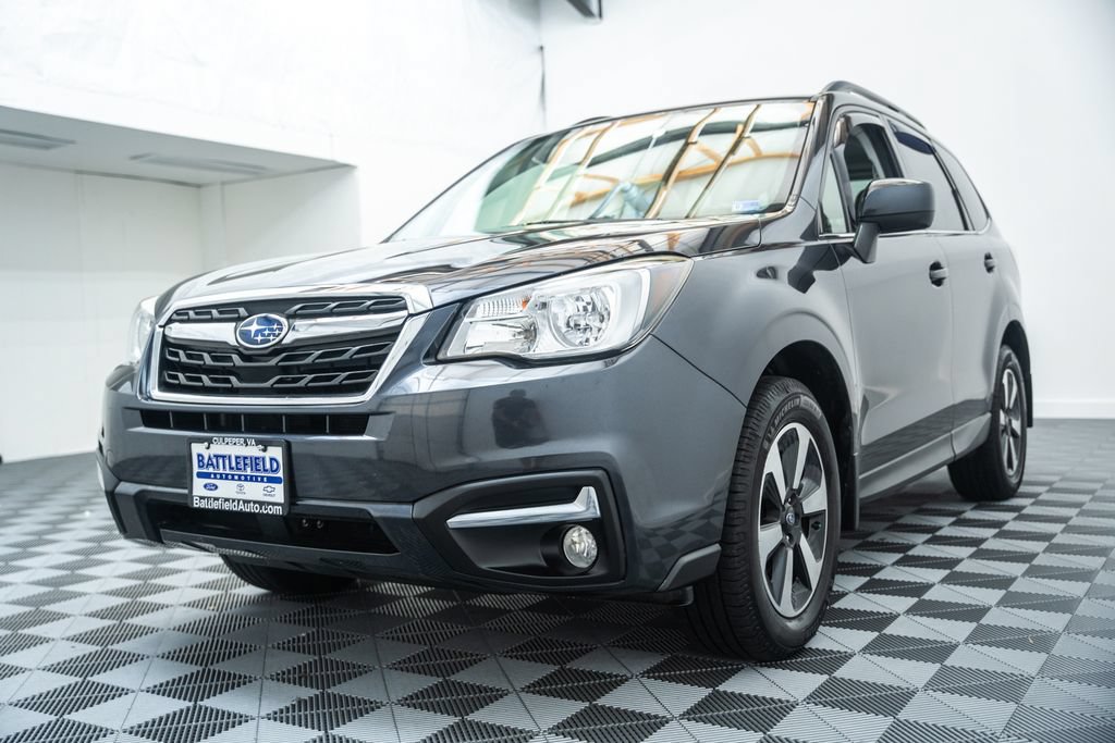 Used 2018 Subaru Forester 2.5i Limited AWD/4WD image 3