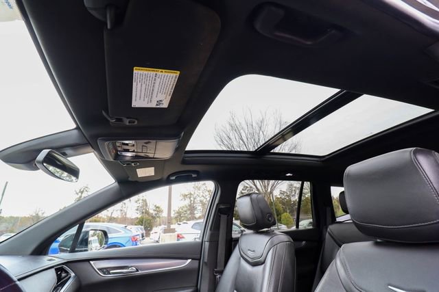 Used 2023 Cadillac XT6 Luxury image 31