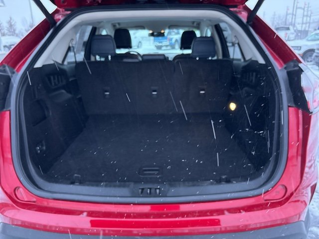 Used 2024 Ford Edge SEL w/ Sport Appearance Package image 14