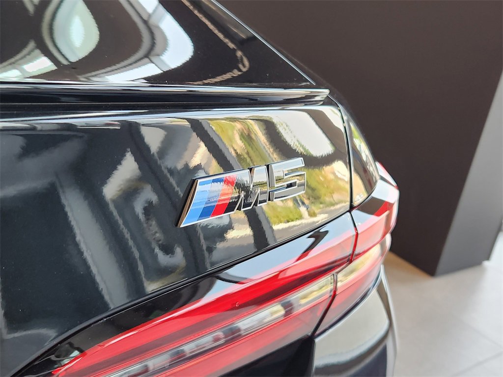 New 2026 BMW M5 w/ Executive Package image 18