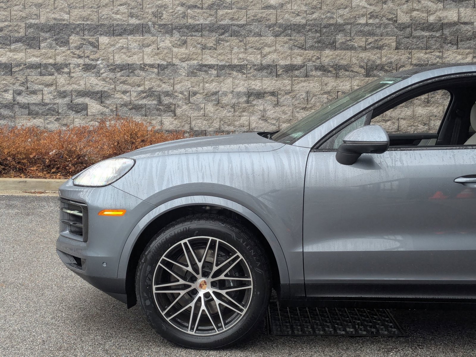 New 2026 Porsche Cayenne Coupe AWD/4WD image 11