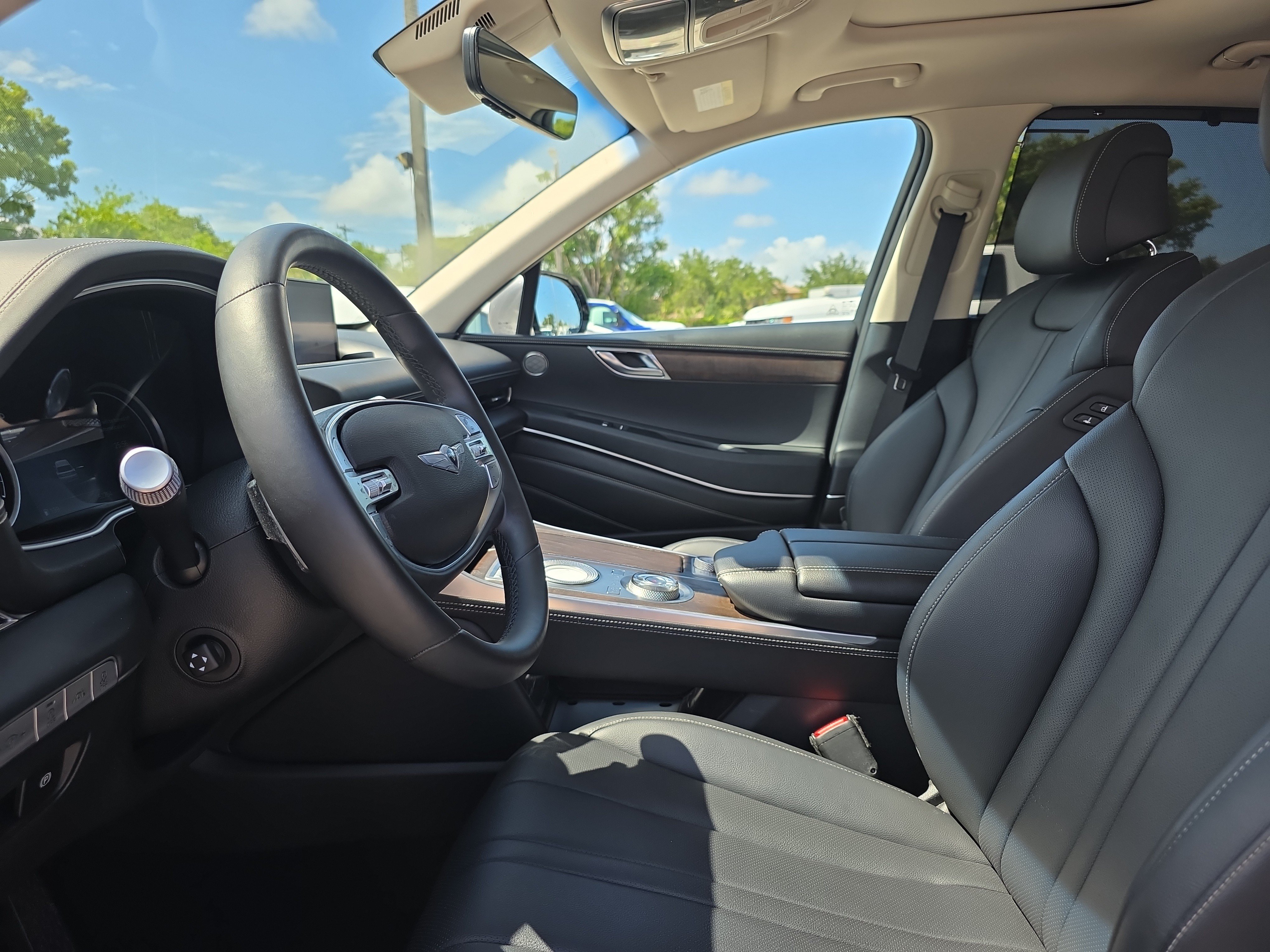 Used 2021 Genesis GV80 2.5T AWD/4WD image 24