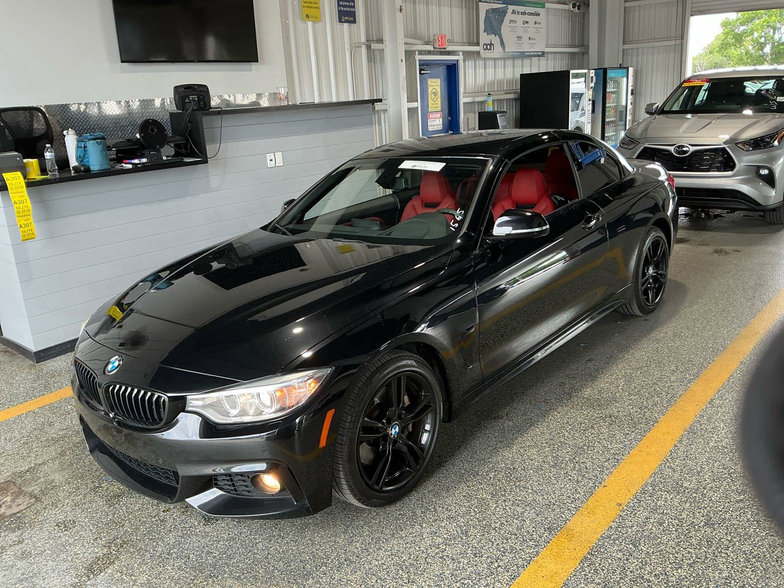 Used 2016 BMW 435i xDrive Convertible AWD/4WD image 1