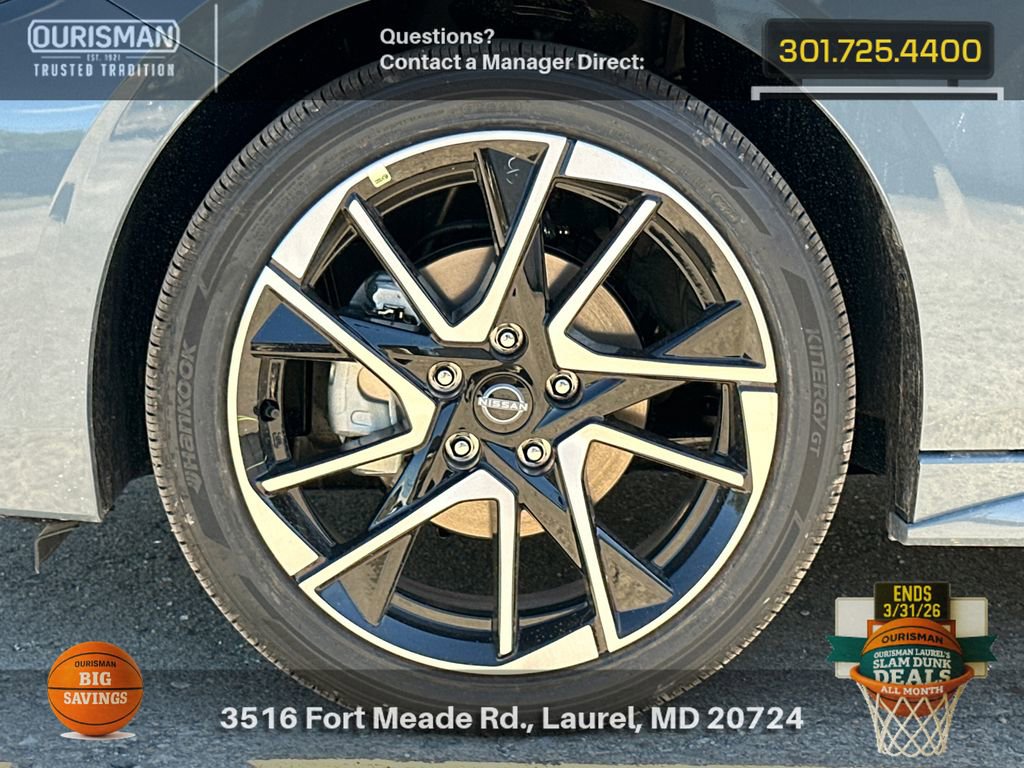 New 2025 Nissan Sentra SR w/ SR Premium Package image 5