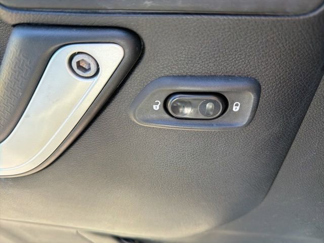 Used 2014 Jeep Wrangler Unlimited Sahara w/ Connectivity Group image 17