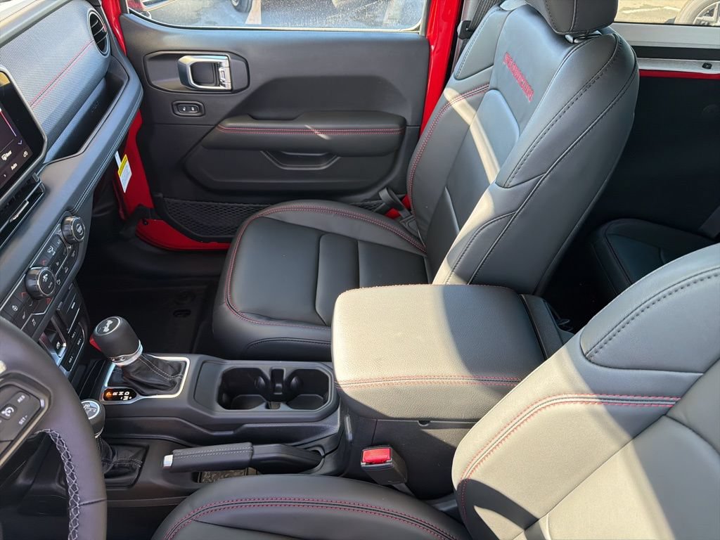 New 2026 Jeep Wrangler Rubicon AWD/4WD image 38