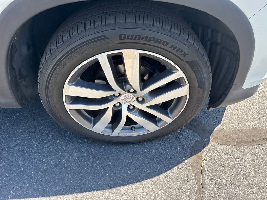 Used 2016 Honda Pilot Touring image 38