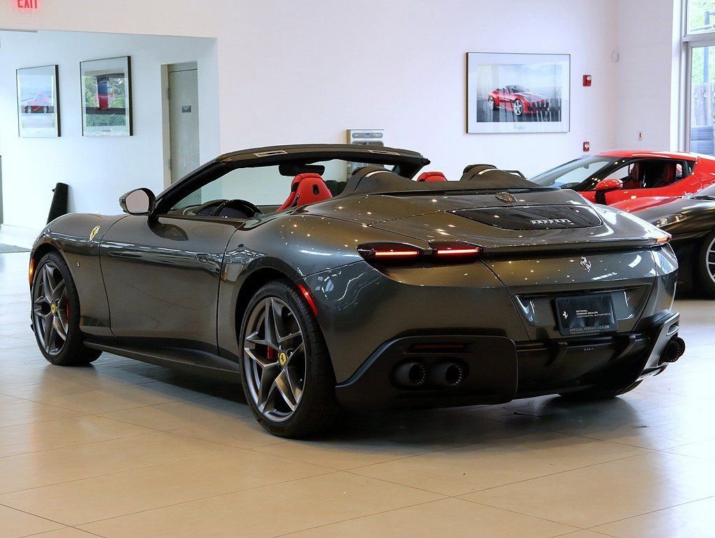 Certified 2024 Ferrari Roma Spider image 2