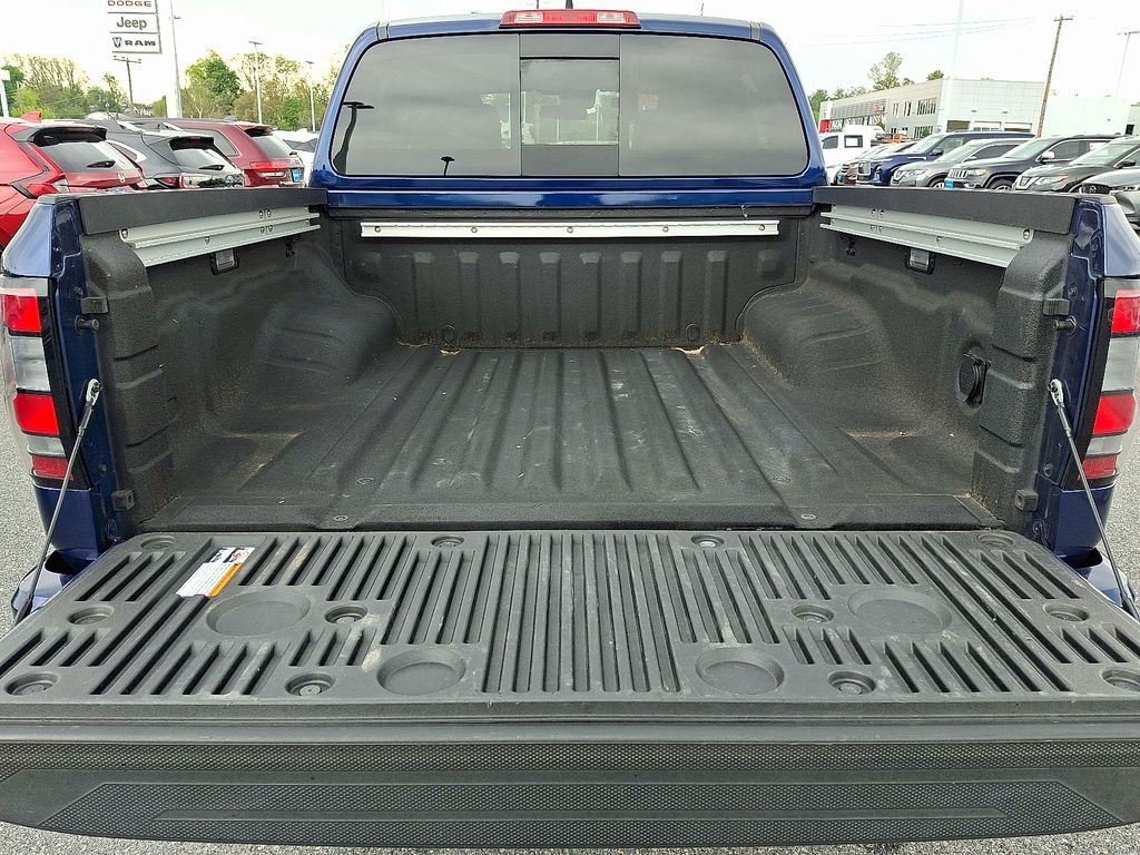Used 2023 Nissan Frontier PRO-4X w/ Pro Convenience Package AWD/4WD image 28