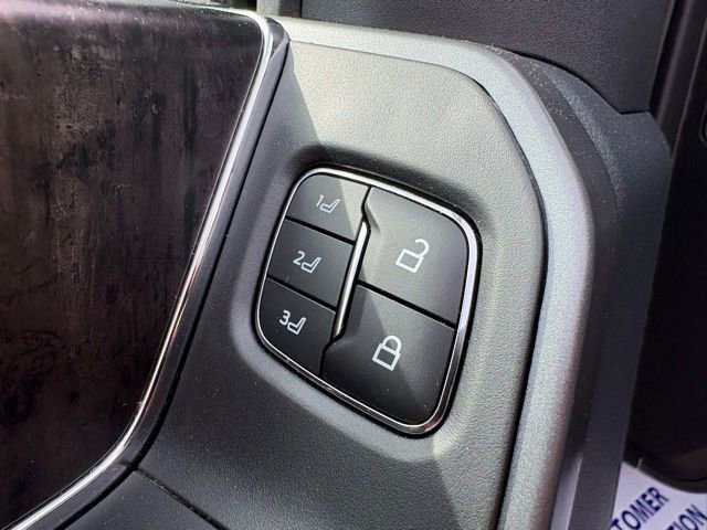 Used 2025 Ford F450 Lariat w/ Chrome Package AWD/4WD image 29