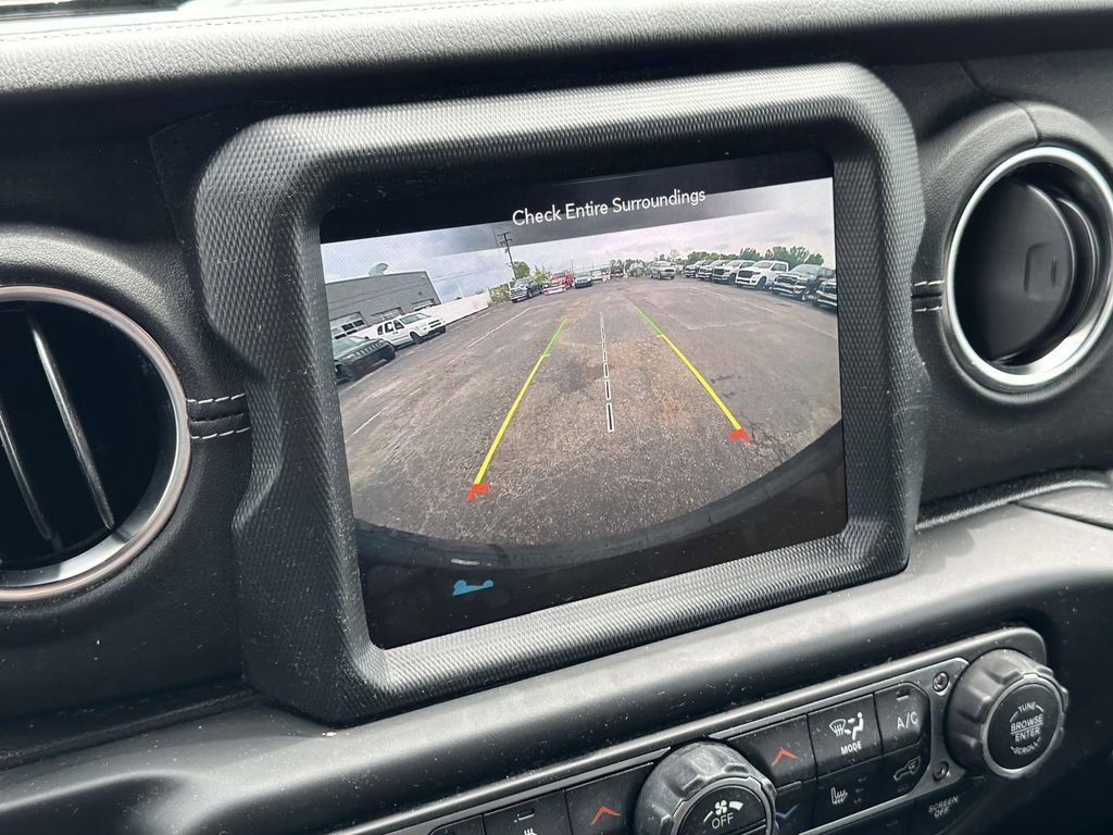 Used 2023 Jeep Wrangler Unlimited Sahara w/ Cold Weather Group image 29