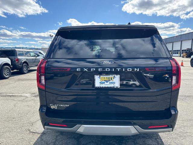Certified 2025 Ford Expedition Platinum AWD/4WD image 5