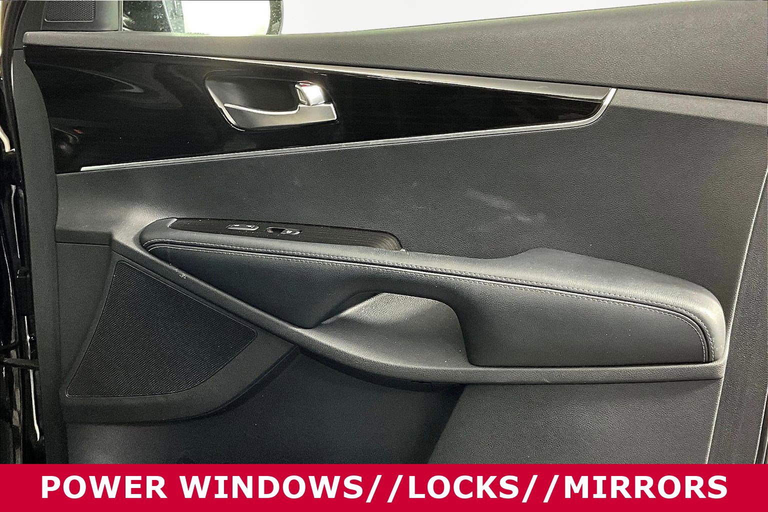 Used 2020 Kia Sorento LX AWD/4WD image 25