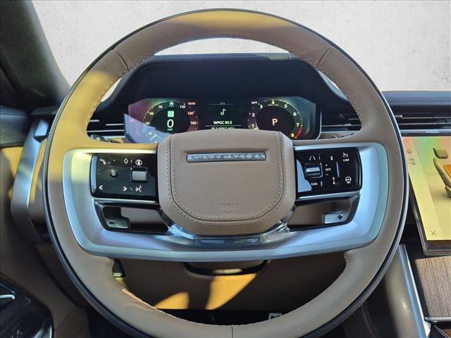 New 2027 Land Rover Range Rover Long Wheelbase SE AWD/4WD image 12