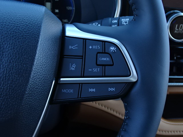 New 2026 Toyota Highlander Platinum AWD/4WD image 27