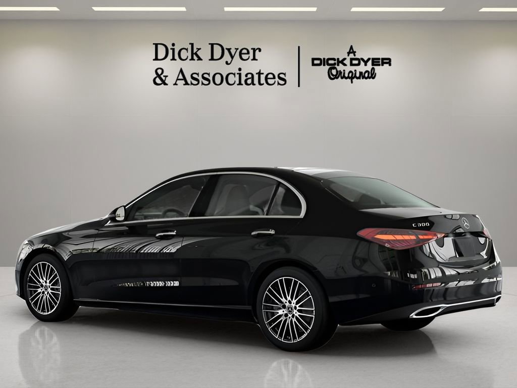 Used 2025 Mercedes-Benz C 300 Sedan image 25