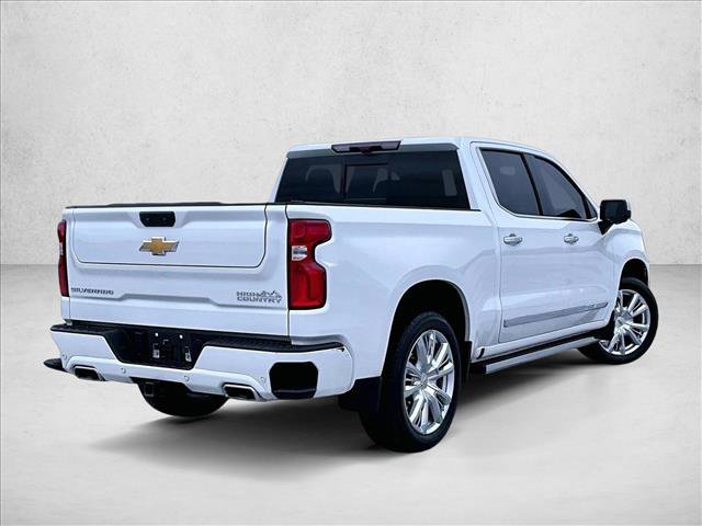 Used 2024 Chevrolet Silverado 1500 High Country AWD/4WD image 2