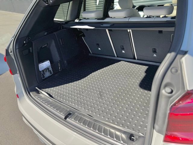 Used 2021 BMW X3 xDrive30i w/ Executive Package image 33